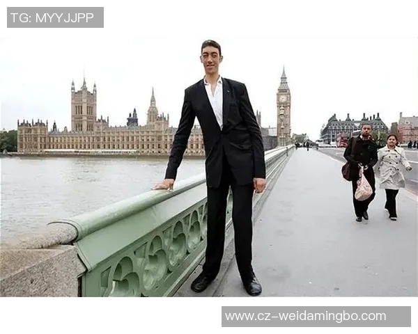 世界足球球星身高排行:那些身高惊人的巨星和短小精悍的天才球员 世界足球球星身高排行:那些身高惊人的巨星和短小精悍的天才球员