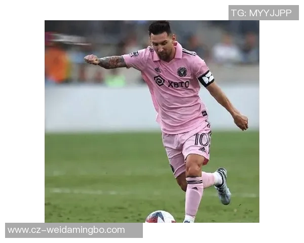 足球球星滑铲瞬间回顾 谁是最具威胁的防守王者 足球球星滑铲瞬间回顾 谁是最具威胁的防守王者