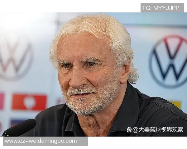 德国足球传奇球员榜单：探索德国足球历史上的十大顶级球星