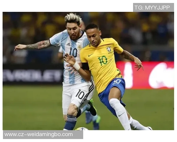 篮球球星与足球巨星首次见面：跨界碰撞引发热议与期待